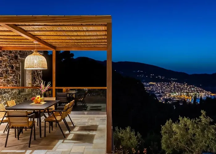 Petrino סקופלוס טאון